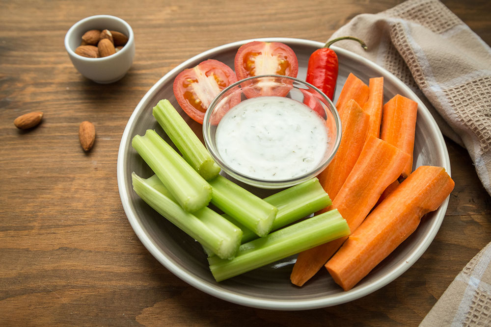 7 healthy snacks that adults and kids can enjoy