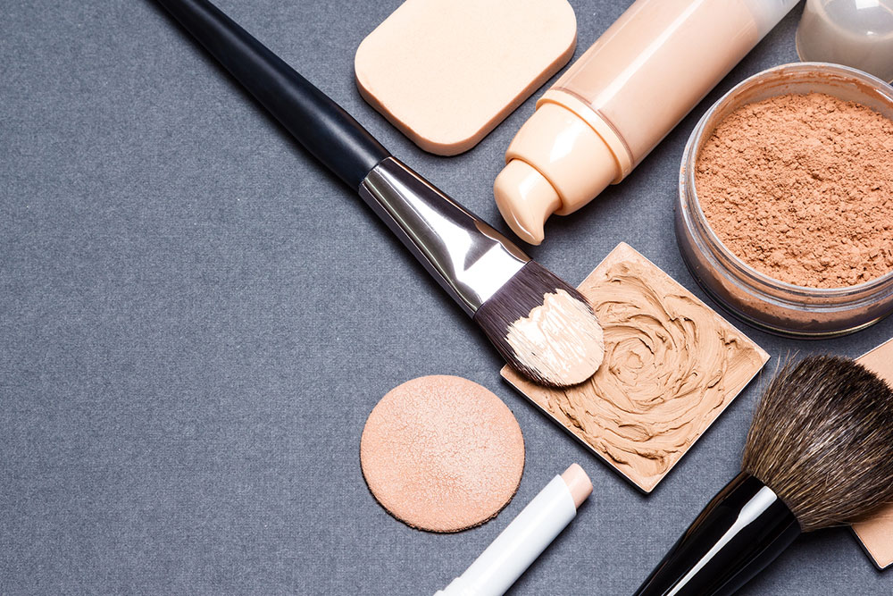 10 types of foundations for sensitive skin