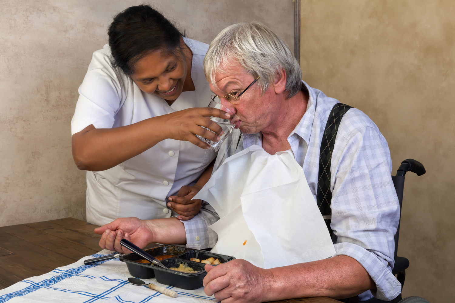 A guide to the differences between Parkinson’s dyskinesia and tremors