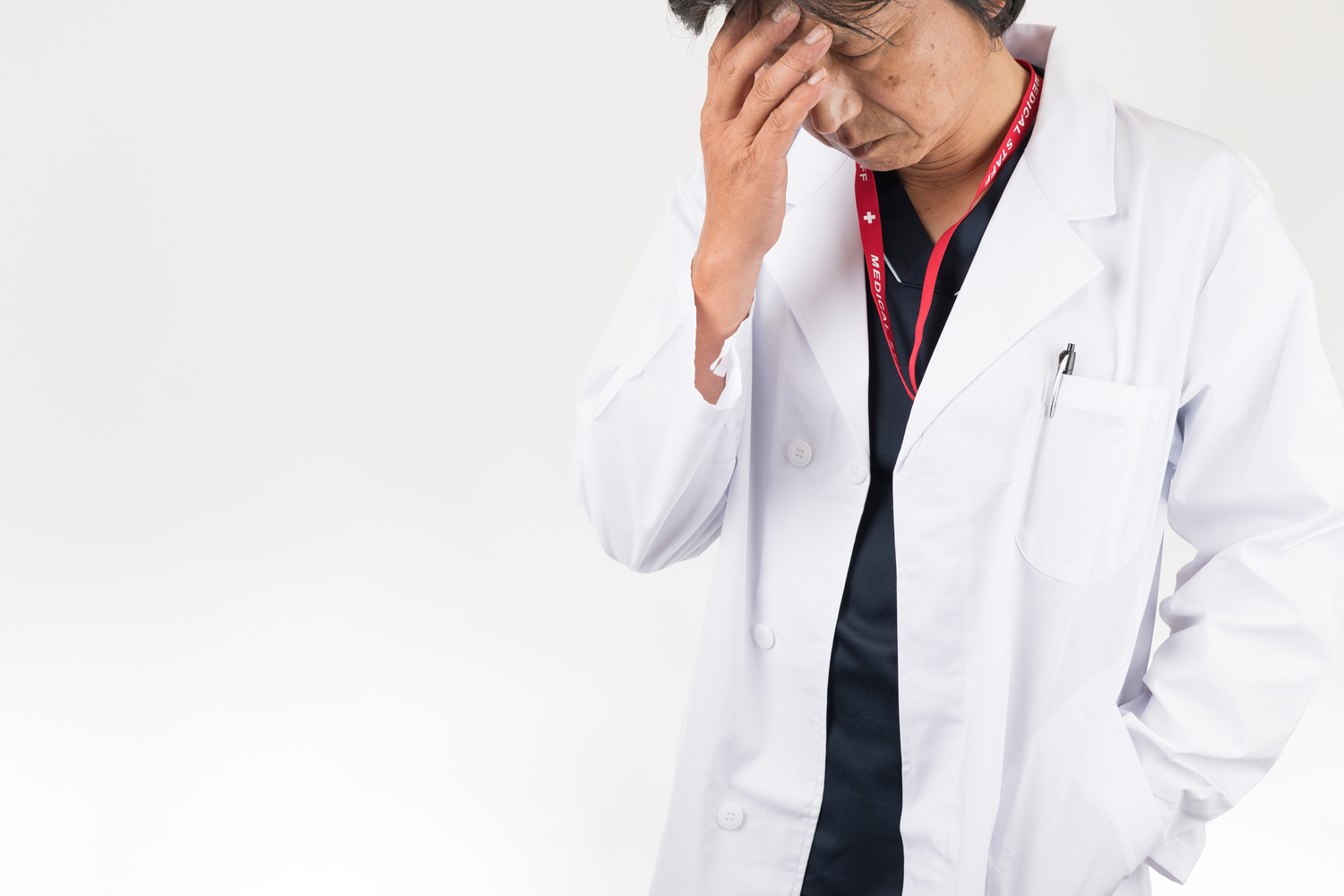 Early Symptoms and Main Cause of Ankylosing Spondylitis